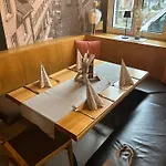 Landgasthof Hirschen Pensjonat 3*